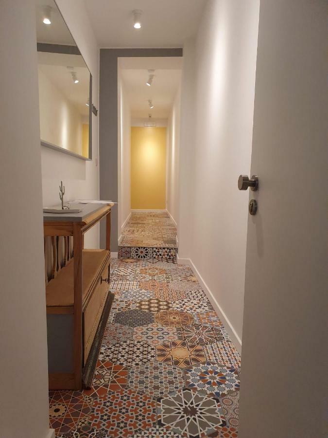 Bel Appartement Au Coeur De Льеж Экстерьер фото
